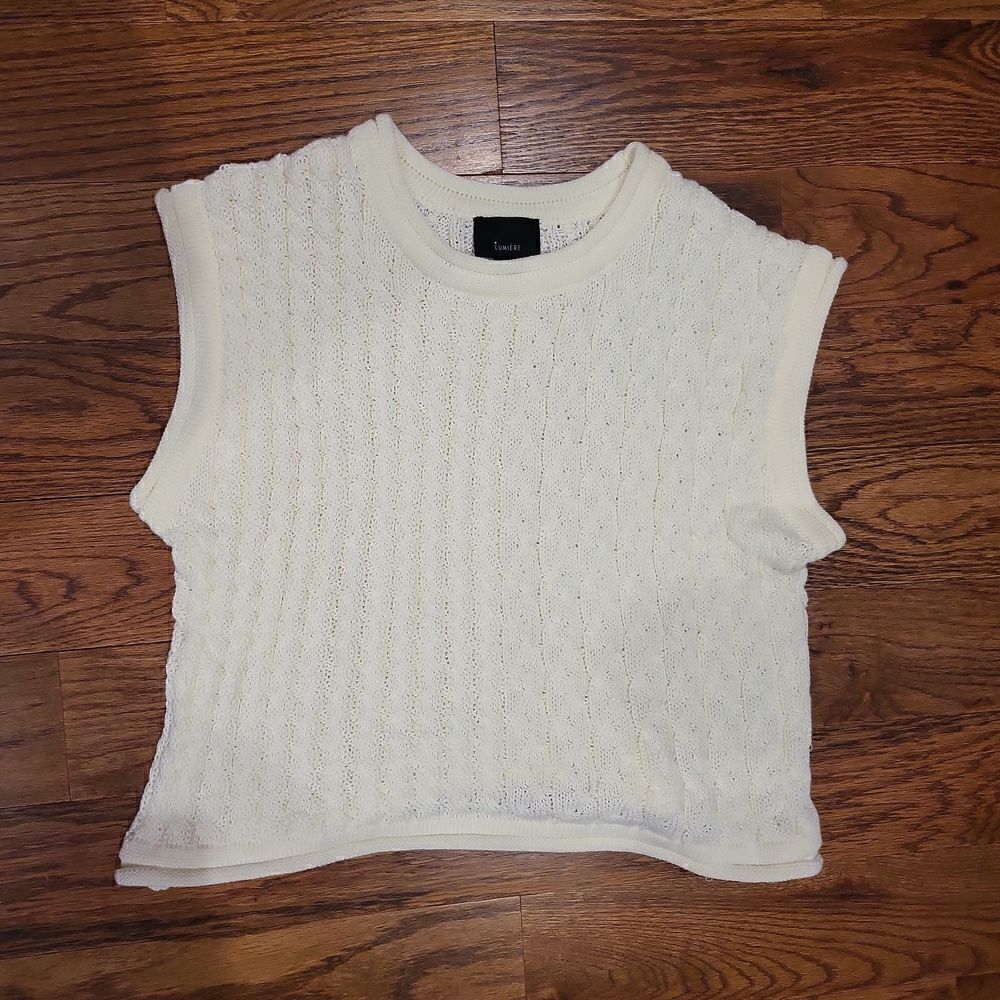 NWOT Cream cable knit oversized tank top Small